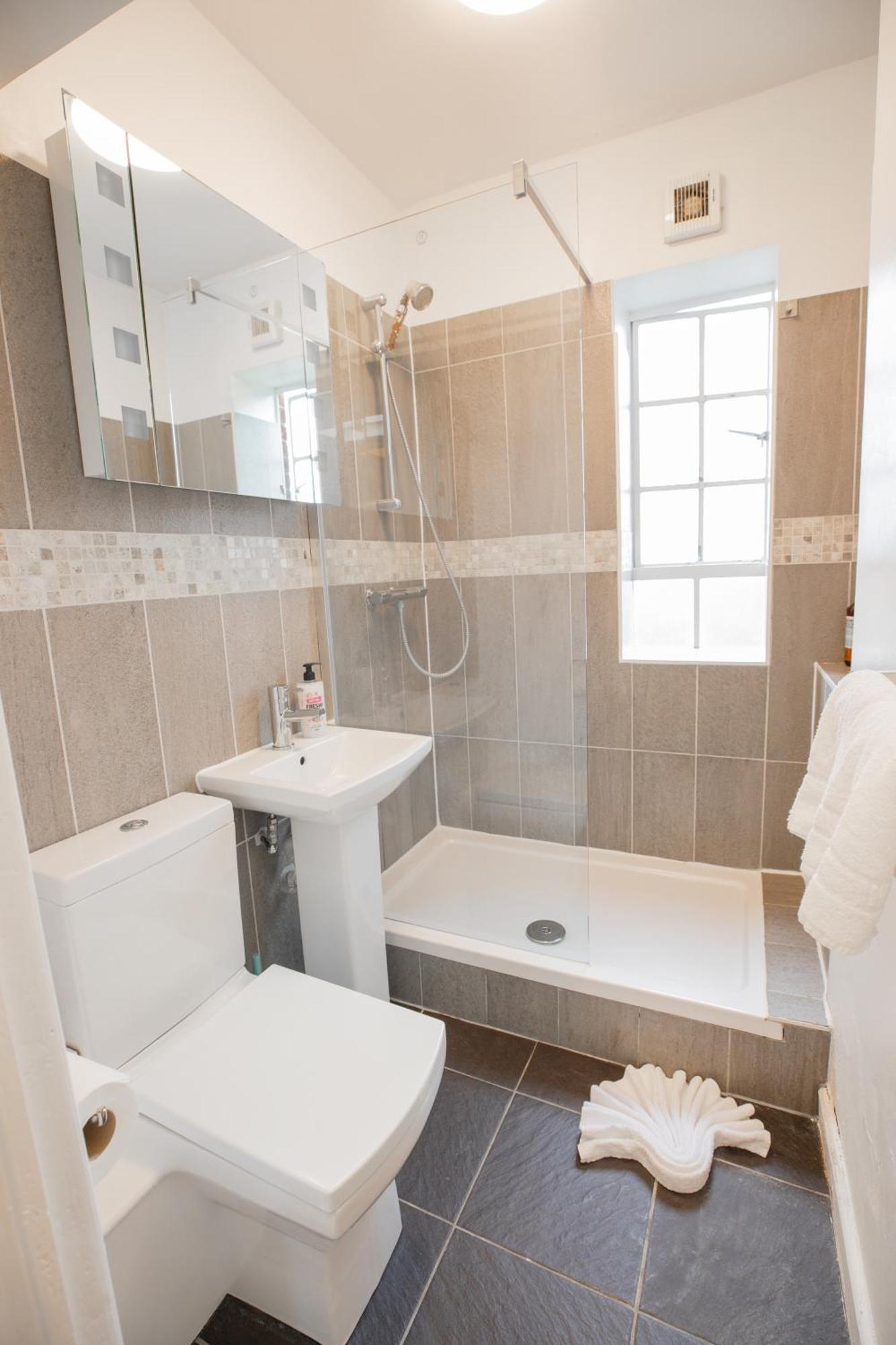 Studio At Chelsea Cloisters Hotel London Bagian luar foto